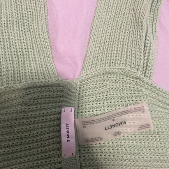 Simonett Nanu Green Top - Picture 3 of 4